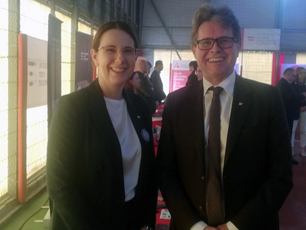 Sylvia Geyer und Bildungsminister Pollaschek